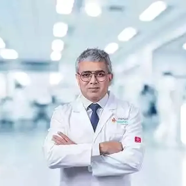 Dr. Munish Paul